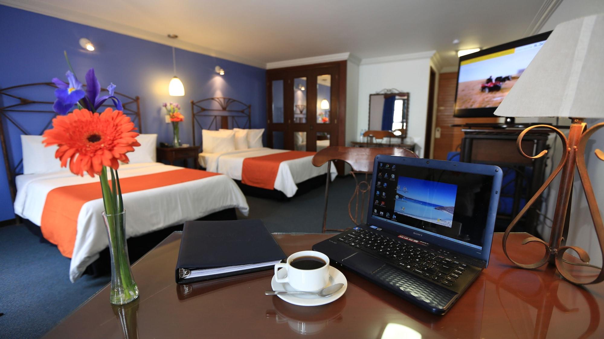 Hotel Ciros Pachuca Екстериор снимка