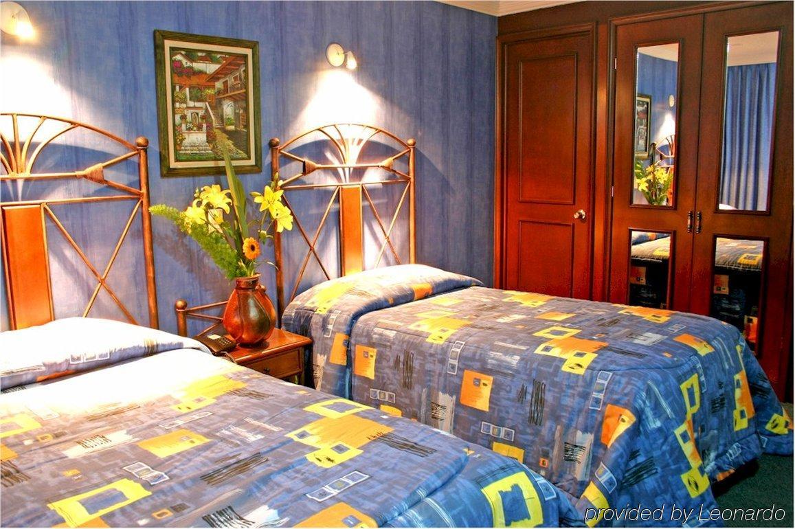 Hotel Ciros Pachuca Екстериор снимка