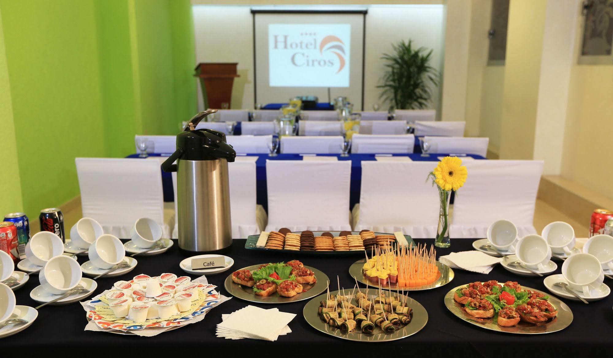 Hotel Ciros Pachuca Екстериор снимка